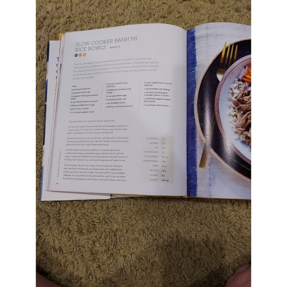 Skinnytaste Fast and Slow - Knockout Quick-Fix and Slow Cooker Recipes, Crockpot - Picture 6 of 6